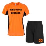 indossato-fronte-divisa-da-calcio-arancione-fluo-personalizzata