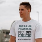 maglietta-bianca-divertente-amo-la-mia-ragazza-più-del-calcio